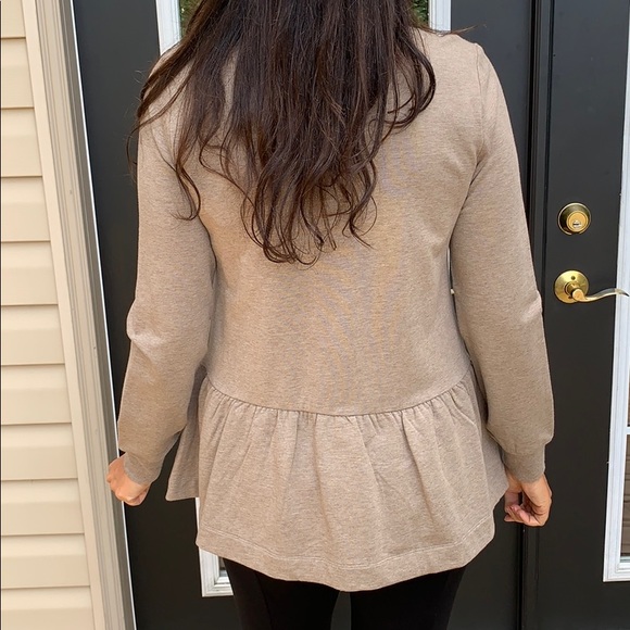 Tan cardigan - Picture 3 of 3